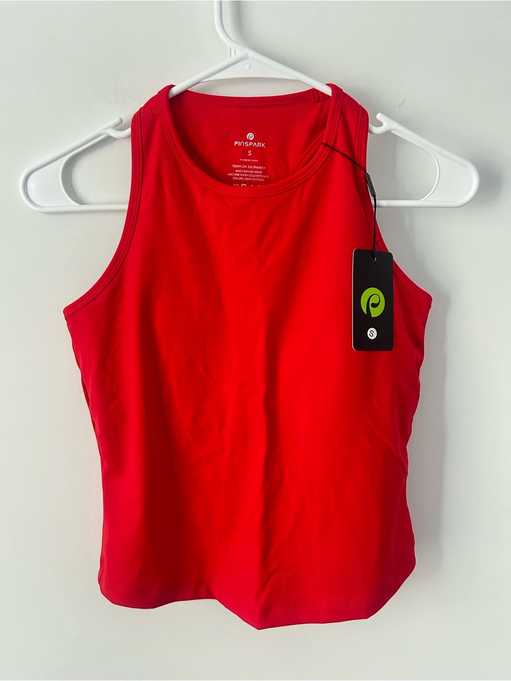 Pinspark Women's Red Performance Tank Top